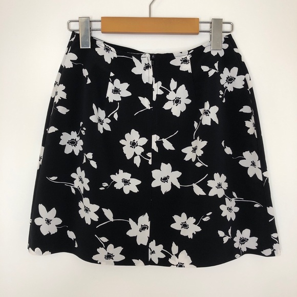 Vintage 90s Floral Mini Skirt - Picture 5 of 7